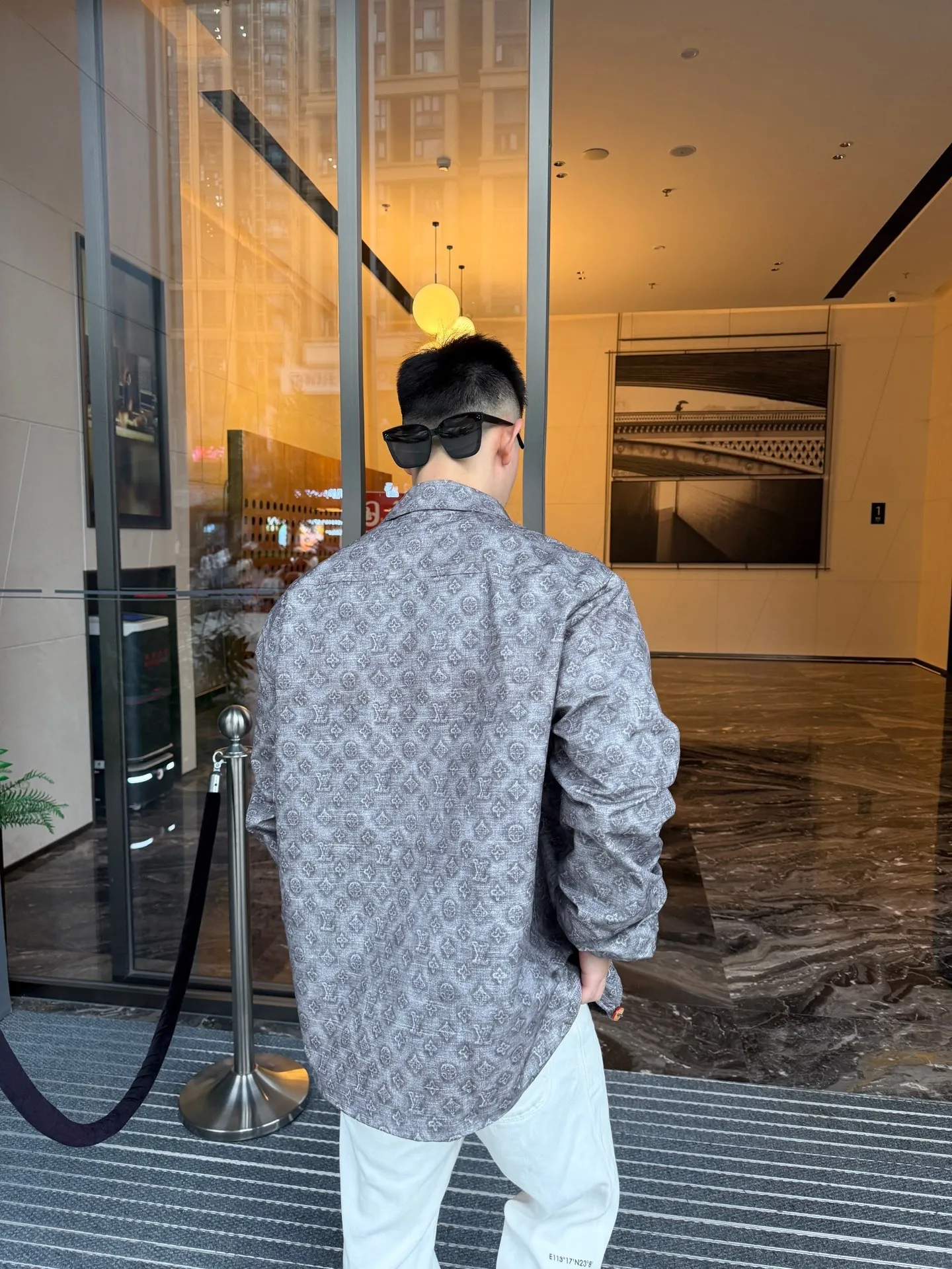 Louis Vuitton/Louis Vuitton all-over presbyopia digital print leather lapel jacket